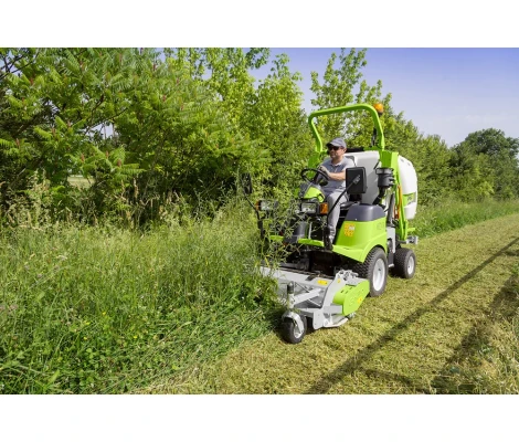 Grillo Cortacésped Hidrostatico Frontal Con Recogida FD 13.09 Stage5 4WD