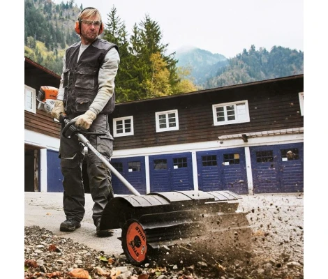 STIHL Rodillo Barredor Con Protector KW-KM