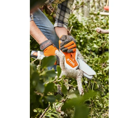 STIHL Mini Sierra GTA 26 Con Batería AS 2 y Cargador AL 1