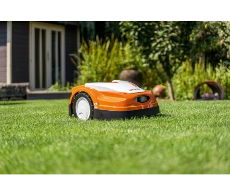 STIHL Robot Cortacésped RMI 422.2 P