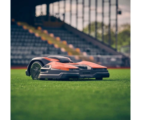 Robot Cortacesped Husqvarna CEORA  Hasta 50.000 m² Superficie