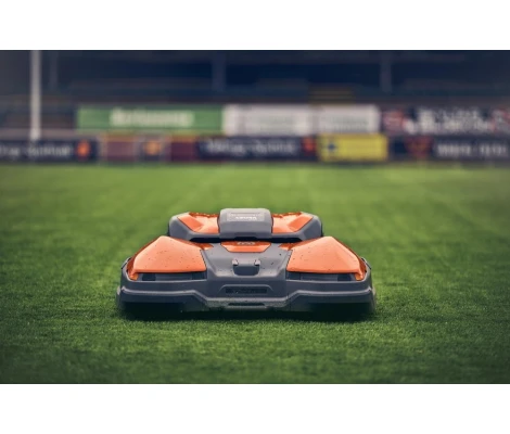 Robot Cortacesped Husqvarna CEORA  Hasta 50.000 m² Superficie