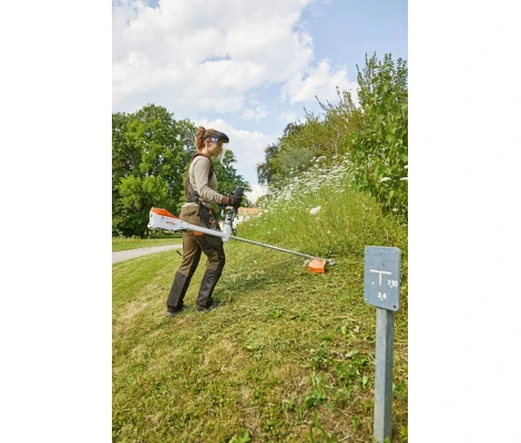 STIHL Desbrozadora FSA 135