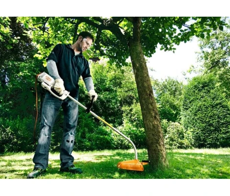 STIHL Cortabordes FSE 60
