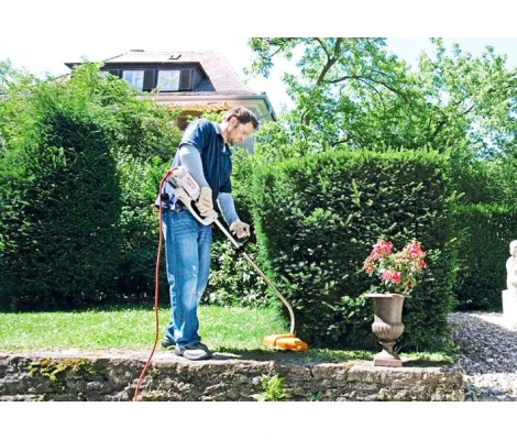 STIHL Cortabordes FSE 71