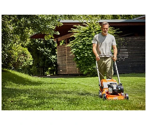 STIHL Cortacésped RM 248 T