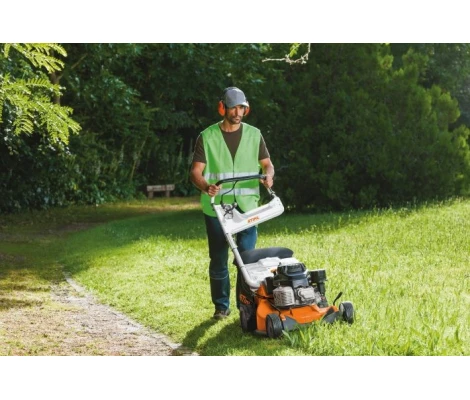 STIHL Cortacésped RM 756 YC