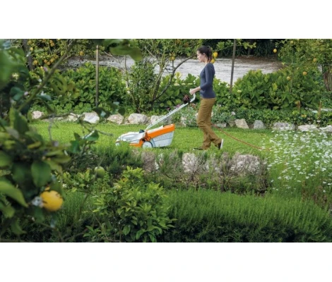 STIHL Cortacésped RME 235