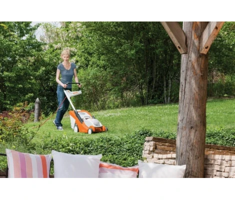 STIHL Cortacésped RME 339 C