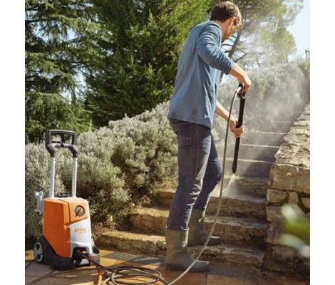 STIHL Hidrolimpiadora RE 110
