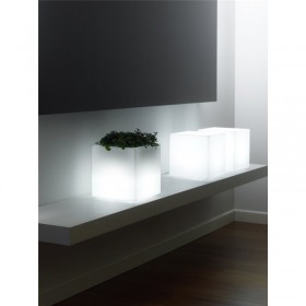 Maceta Mini Kube Vaso Light 20x20x20 cm