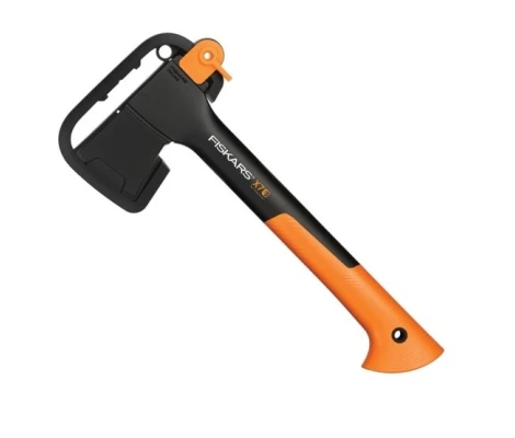 Fiskars Hacha Pequeña Universal X7- 0,7 kg