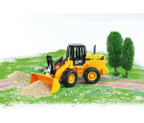 Bruder Cargadora Sobre Ruedas Articulada FR 130