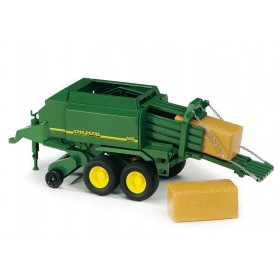 Bruder Empacadora John Deere 690