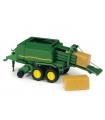 Bruder Empacadora John Deere 690