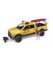 Bruder Camioneta De Rescate RAM 2500 Power Wagon Con Figura Tabla De Paddle Módulo De Luces y Sonido