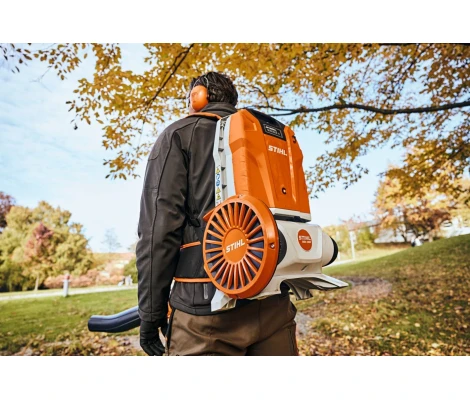 STIHL Soplador De Mochila Batería BGA 300