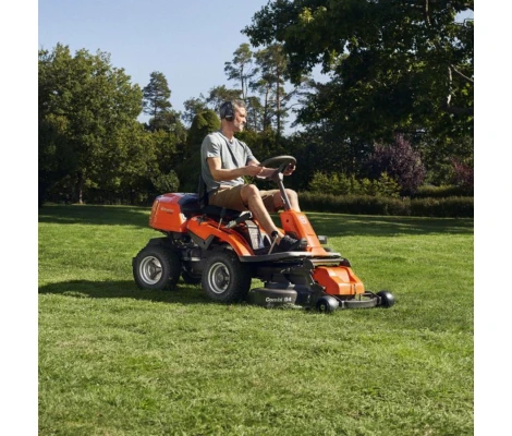 Husqvarna Tractor Rider R 214TC