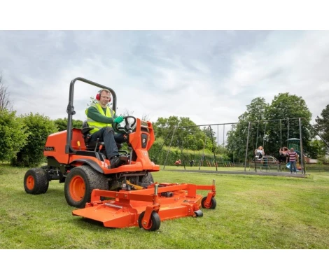 Segadora Kubota F251