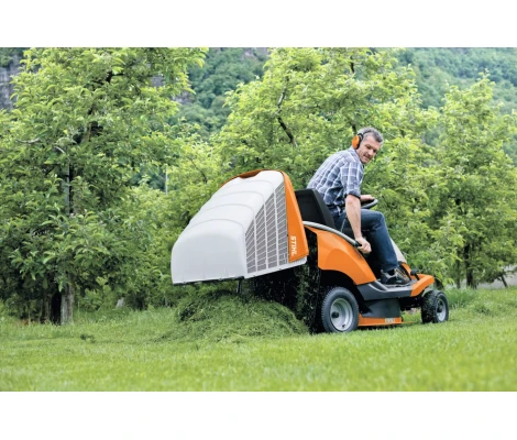 STIHL Tractor Cortacésped RT 4082.1