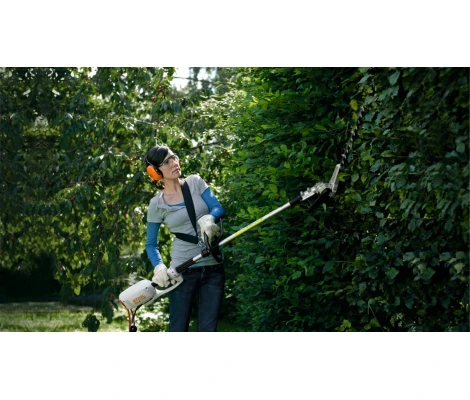 STIHL Cortasetos De Altura HLE 71