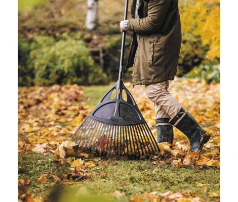 Fiskars Rastrillo De Hojas XL Solid 27