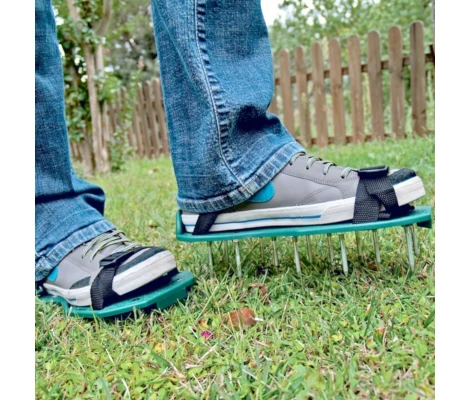 Zapato Aireador Para Césped Nortene