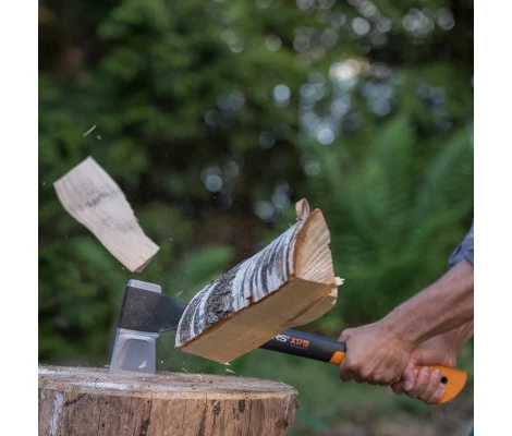 Fiskars Hacha De Rajar 1,7 kg - X17 - M