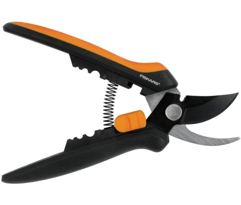 Fiskars Tijera De Podar Flores Solid SP14 -1051601