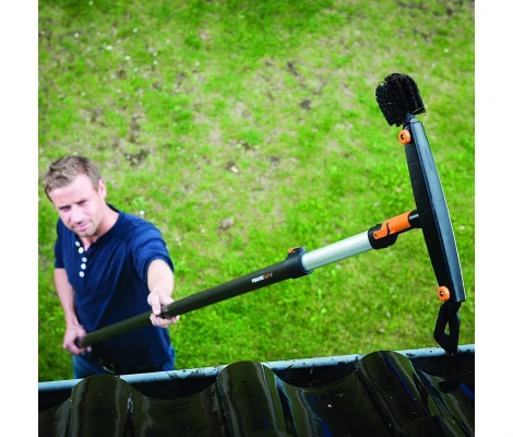 Fiskars Limpiador De Canalones QuikFit