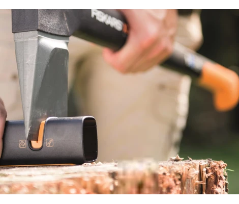 Fiskars Afilador De Hachas y Cuchillos Xsharp 1000601